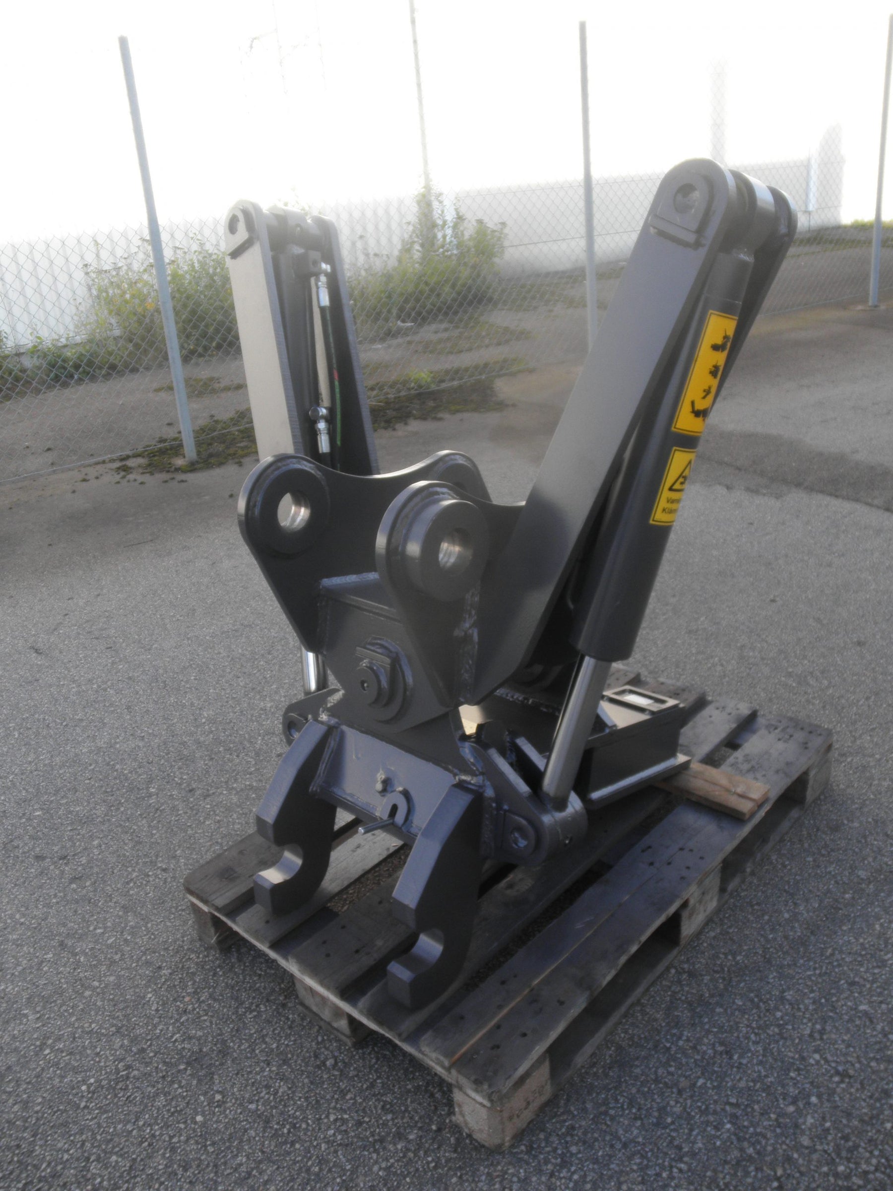 Hydrauliskt mellanfäste 7